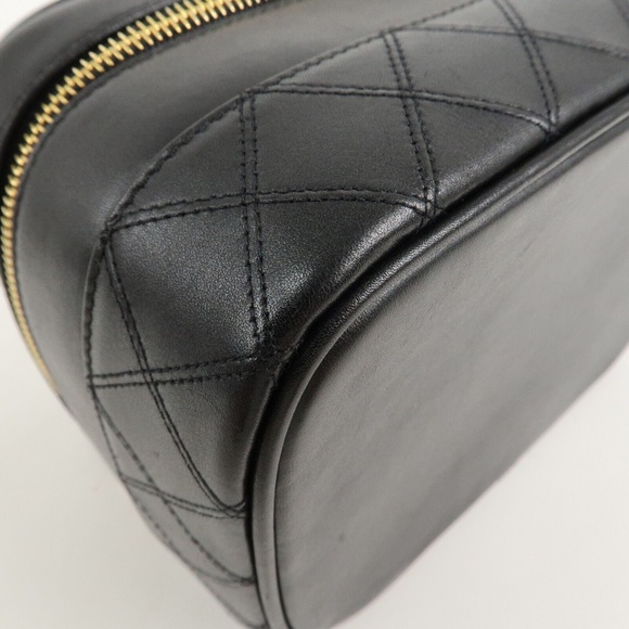Chanel Lamb Skin Vanity Bag Cosmetic Pouch - Picture 8 of 16